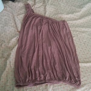 One shoulder mauve top